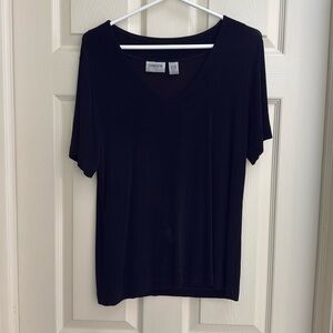 Chico’s Travelers V-Neck Tee Size 1